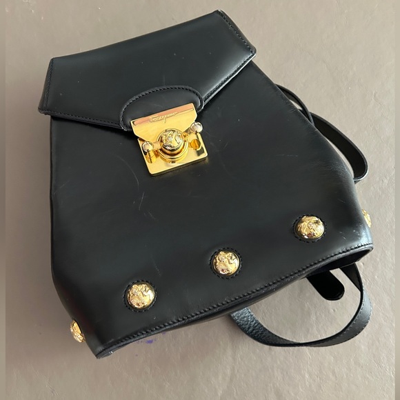 Salvatore Ferragamo BLACK LEATHER Backpack. Rare Shoe Charm on Inside Zipper.HP - Picture 13 of 16